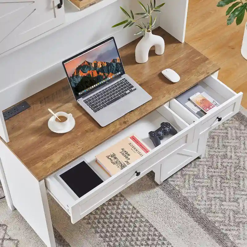 Bureau informatique style champêtre