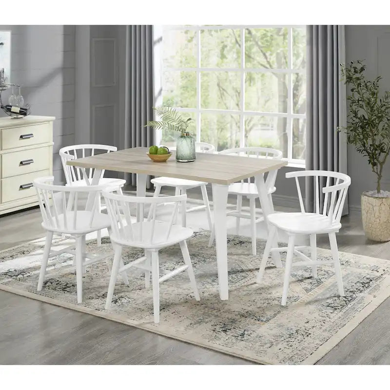 Les tables et chaises de salle à manger en bois conviennent aux cuisines et aux salles à manger