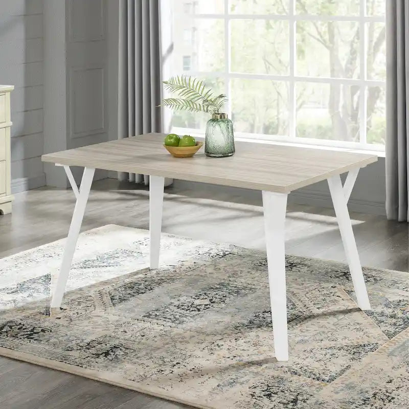 Les tables et chaises de salle à manger en bois conviennent aux cuisines et aux salles à manger