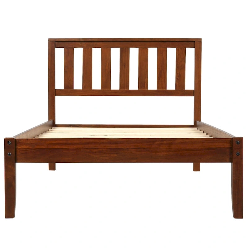 Lit plateforme en bois avec tête de lit