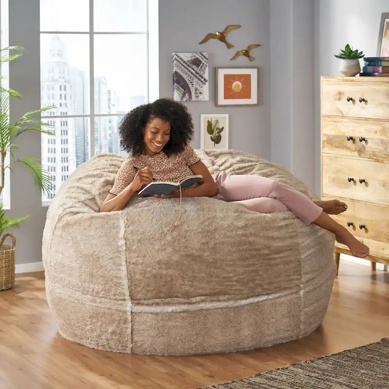 Pouf-canapé d'hiver en fausse fourrure